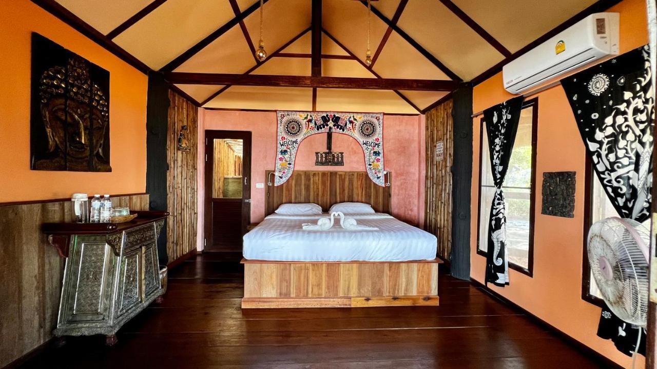 Pp Land Beach Eco Resort Koh Phayam Eksteriør bilde