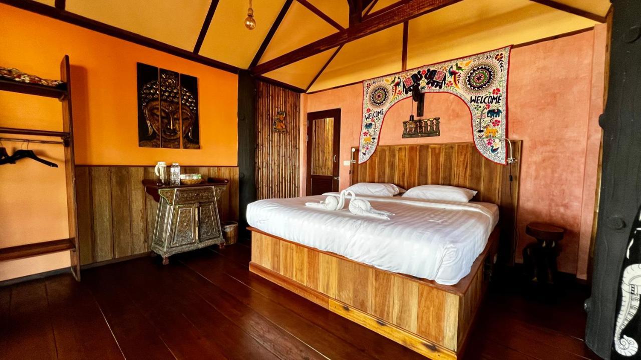 Pp Land Beach Eco Resort Koh Phayam Eksteriør bilde