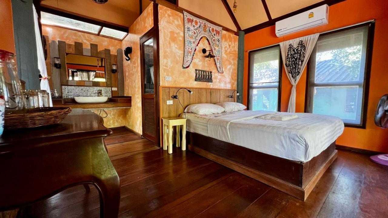 Pp Land Beach Eco Resort Koh Phayam Eksteriør bilde